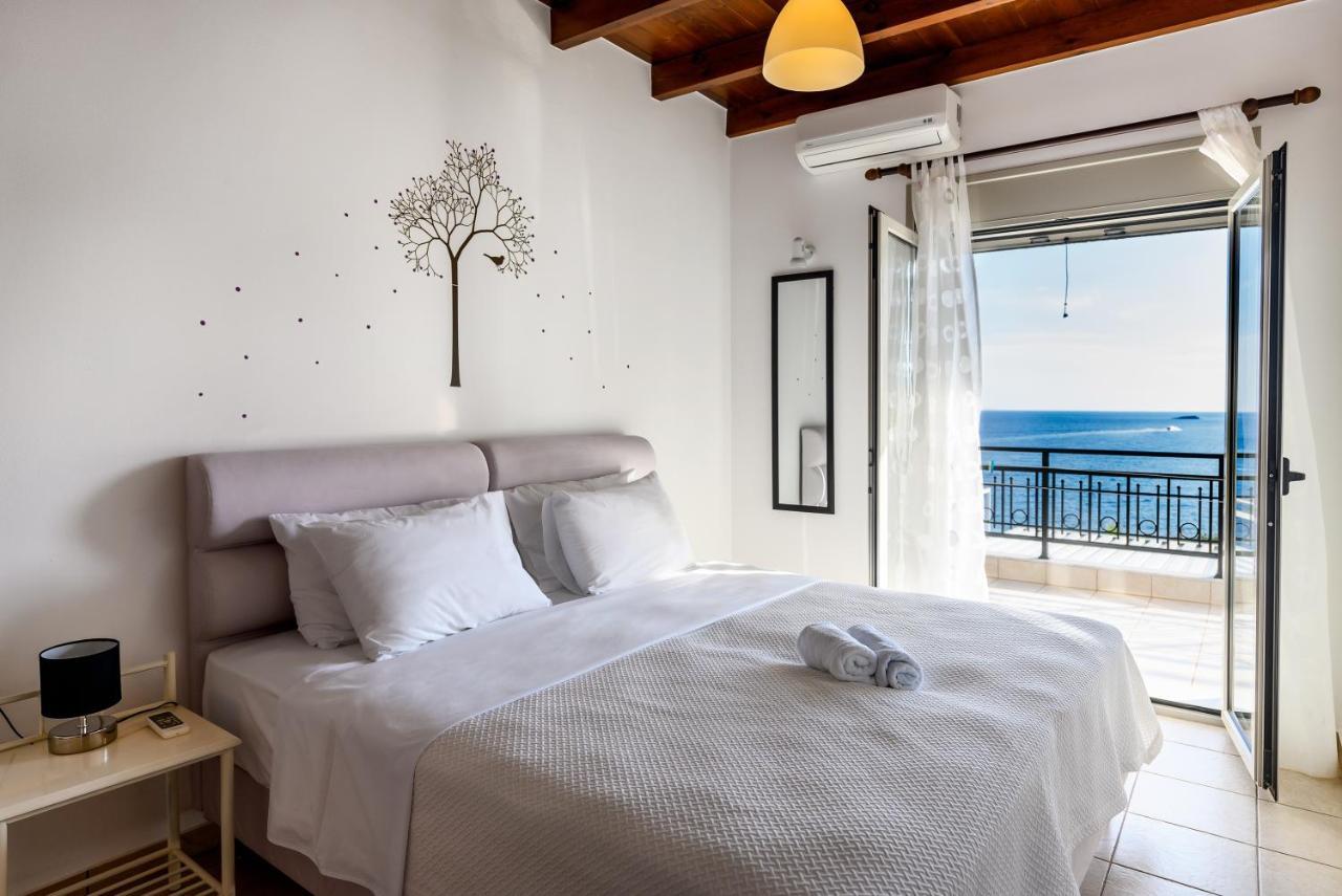 Achlia Beach Villa Exterior photo